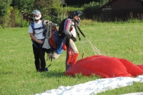 Spadochroniarze na lądzie